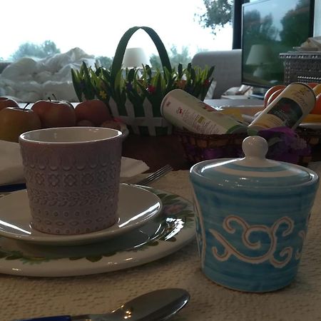 B&B Bithia Chia Esterno foto